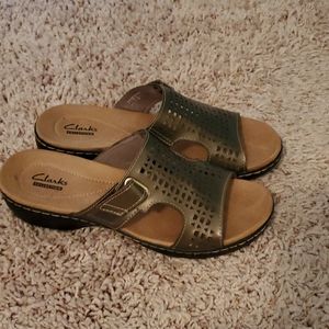 Clarks womens slip on sandals